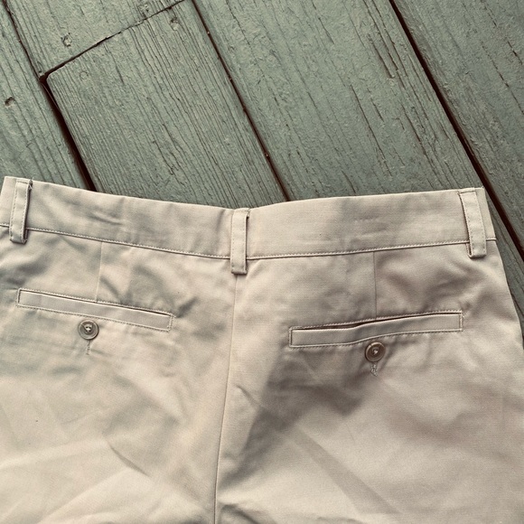 NWOT Slazenger - Boys (uniform) khaki shorts, Size: XL - Picture 4 of 7